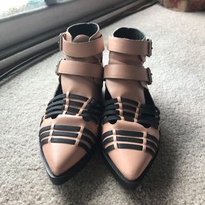 Top Shop Axial in Nude